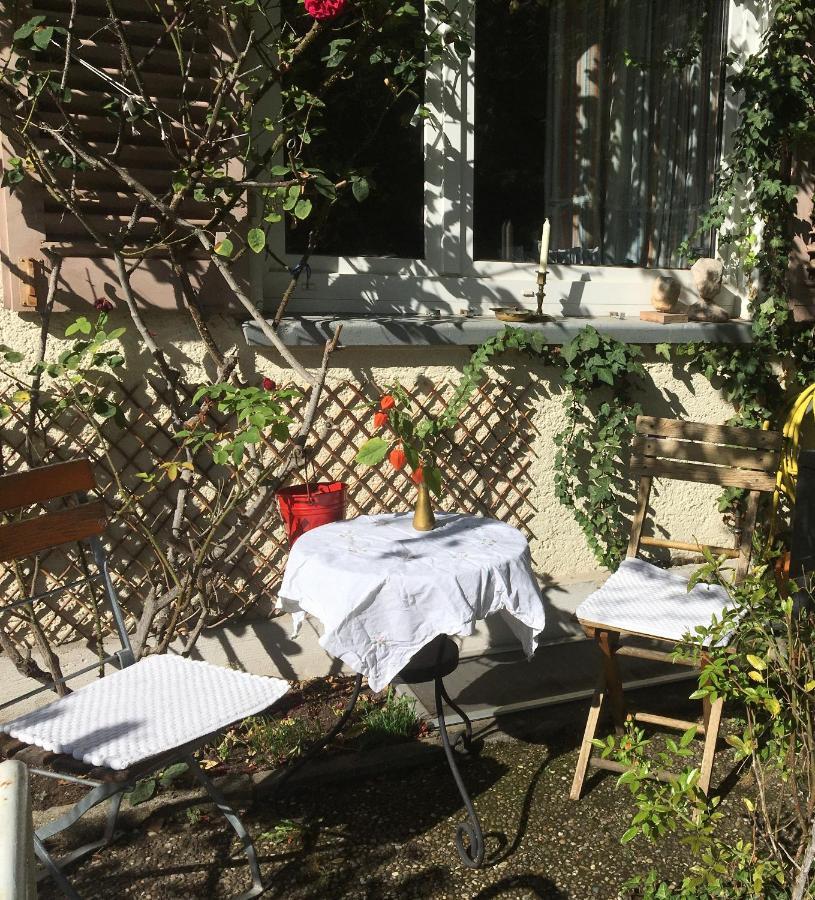 Vintage-Mansarde Uber Wilden Garten Stuttgart Eksteriør billede