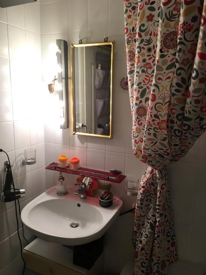 Vintage-Mansarde Uber Wilden Garten Stuttgart Eksteriør billede